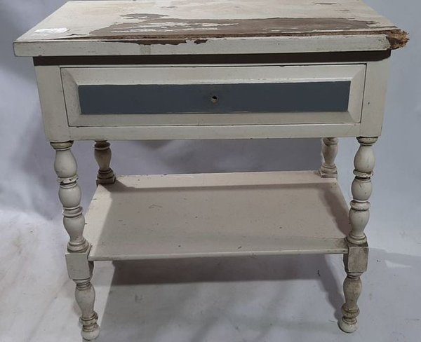 Mesa de Luz Estilo Vintage con Cajón y Estante, Pintura Blanca Desgastada - imagen 1