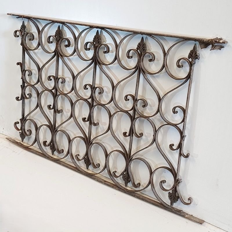 Item 900217 - Image 1