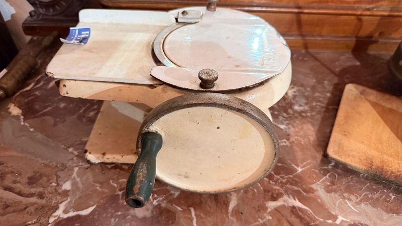 Item 877916 - Image 1