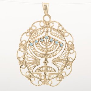 Colgante Candelabro Hebreo Menorá en Oro 18k con Circones Turquesas y Rubíes - imagen 2