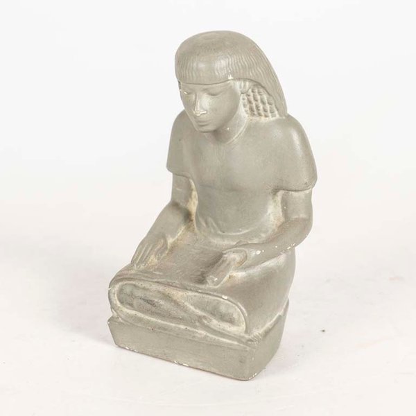 Escultura de Escriba Egipcio Estilo Museo del Cairo - imagen 1