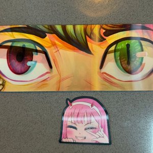 Lote siguiente: Stickers de Ojos y Personaje Anime