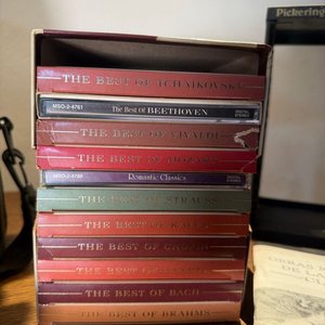 Selección de CDs de Música Variada con Estuche y Soportes - imagen 5