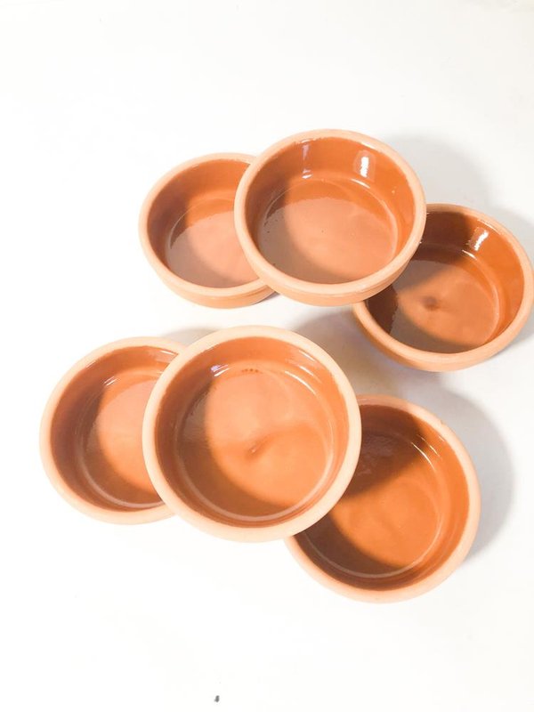 Seis Cazuelas de Barro Redondas - imagen 1