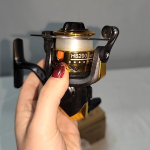 Reel Frontal HS200 Dorado para Pesca, Nuevo en Caja - imagen 4