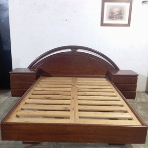 Cama de 2 plazas totalmente desarmable con 2 mesas de noche de 3 cajones - imagen 2