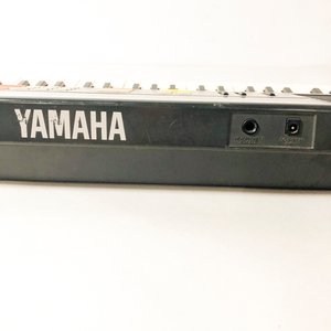 Teclado Yamaha PSS-290 Portasound con avería - imagen 7