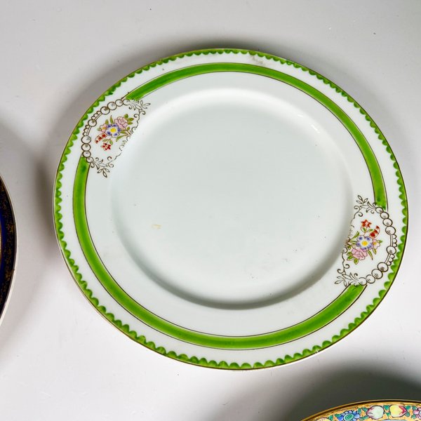 Cuatro platos de loza oriental decorados en inglés - imagen 4