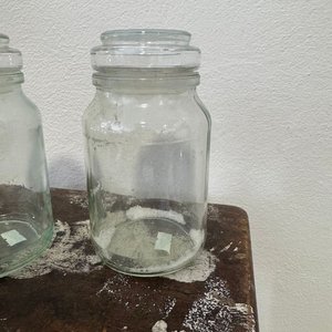 Set de 2 Frascos de Vidrio Transparentes con Tapa - imagen 2