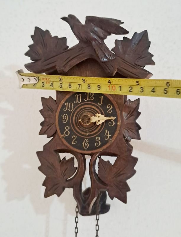 Reloj de Pared Antiguo con Mecanismo de Cucú y Pendulo - imagen 5