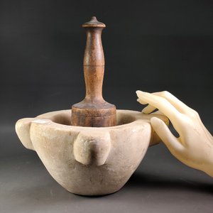 Mortero de Mármol con Mano de Madera - Buen Estado - imagen 3