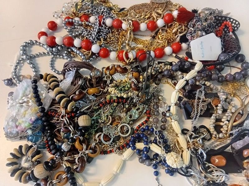 Colección de Collares Diversos - imagen 4