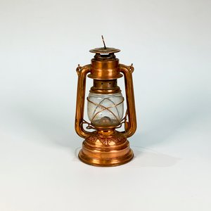 Farol a Queroseno Alemán Vintage en Chapa Cobreada con Pantalla de Vidrio - imagen 1