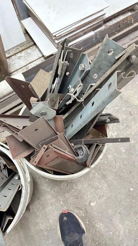 Métalicos de Acero para Construcción y Reparación - imagen 9
