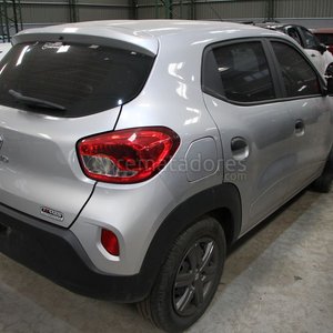 Renault Kwid 2020 Gris Plata - Vehículo para repuestos o desarme - imagen 2