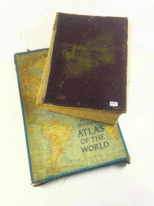 Atlas del Mundo y Libro del Centenario (1825-1925) - imagen 1