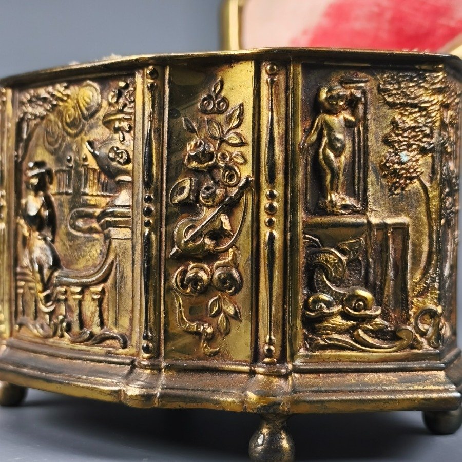 Caja Decorativa en Bronce de Jennings Bros - imagen 12