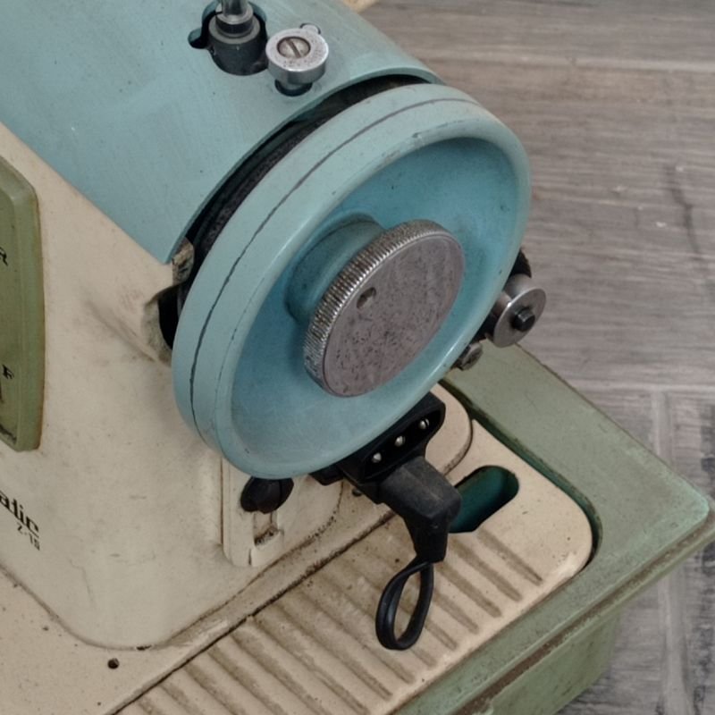 Maquina de coser Elgin en venta - imagen 6