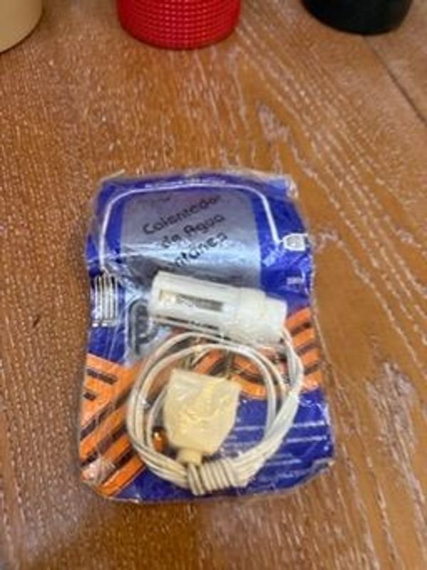 Gran lote de termos y accesorios para calentar agua - imagen 5
