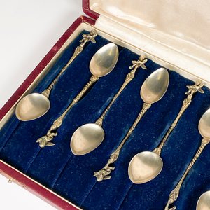 Doce Cucharitas de Metal Labradas para Té con Estuche - Origen Italia - imagen 3
