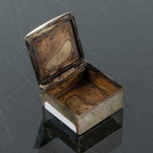 Pastillero Cuadrado de Plata Sellada - imagen 2