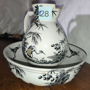 Lote anterior: Jarra y Palangana Antigua con Diseño de Aves y Palmeras