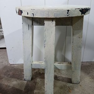 Banqueta Redonda de Madera Rústica - imagen 4