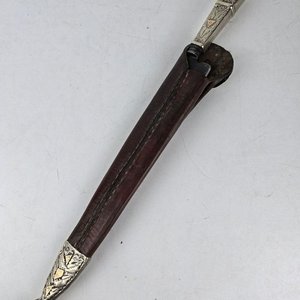 Cuchillo Criollo Franz Wenk con Vaina de Cuero y Detalles en Plata y Oro - imagen 14