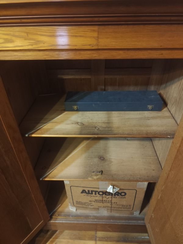 Item 872337 - Image 1