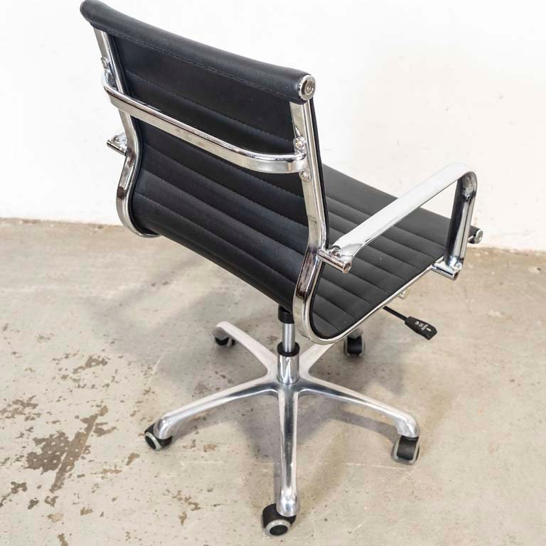 Item 2094383 - Image 2