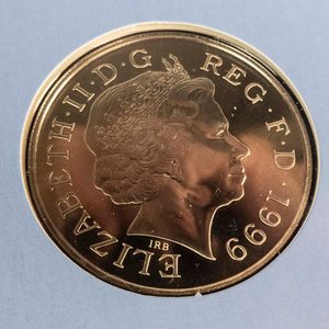 Moneda Conmemorativa 5 Libras Gran Bretaña 1999 Homenaje a Lady Di - imagen 2