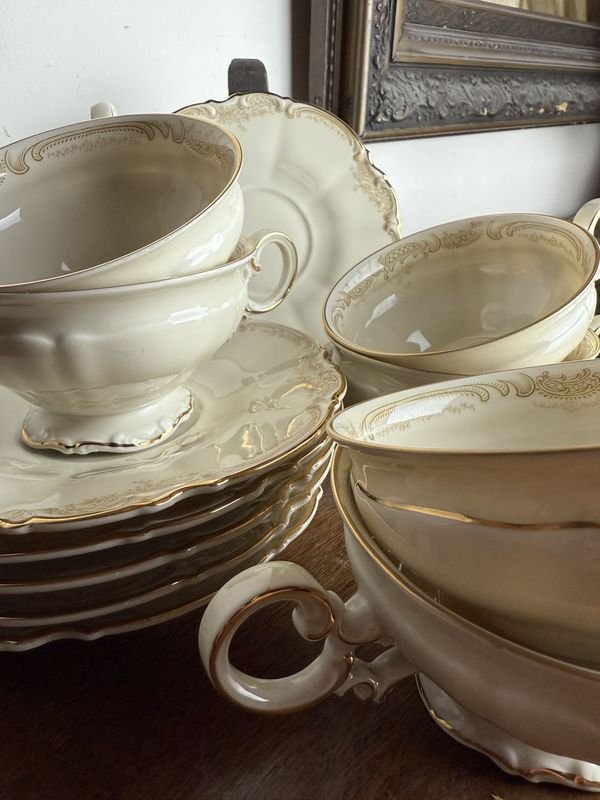 Juego de Tazas y Platos de Café de Cerámica