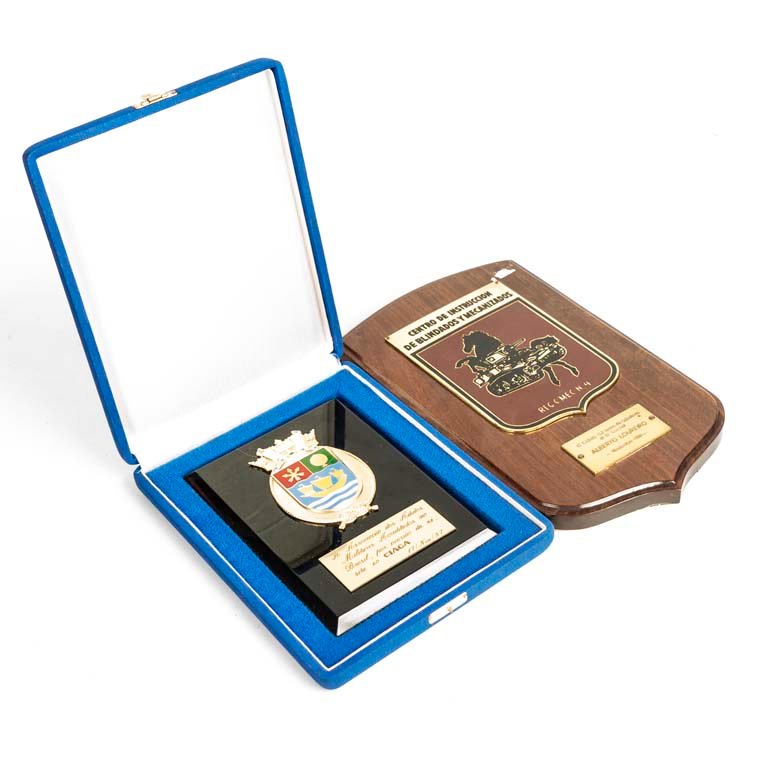 Item 2111978 - Image 0