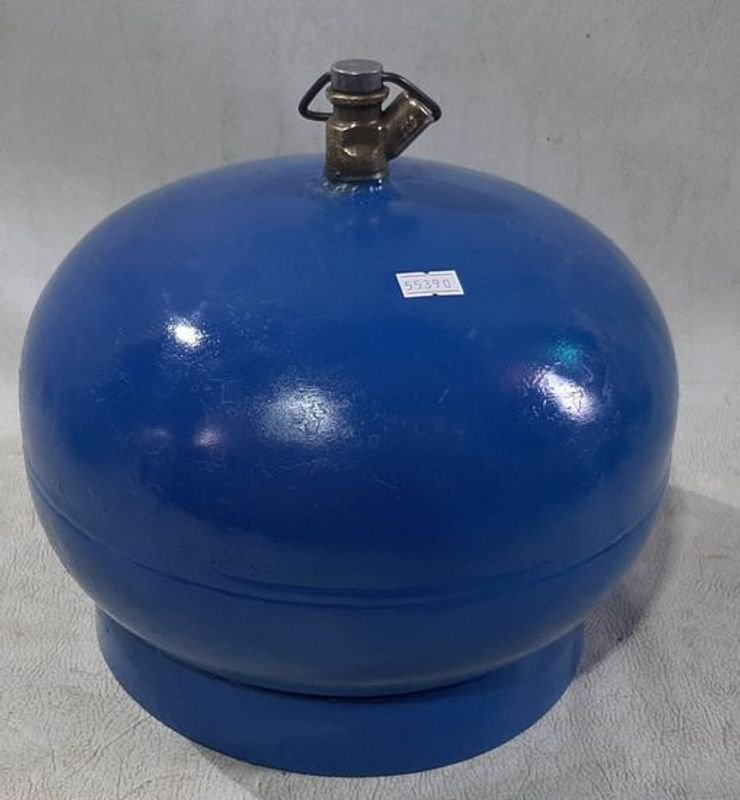 Botella de gas de 3 kg con regulador - imagen 2
