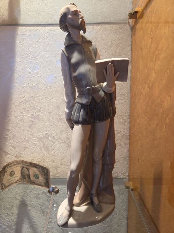 Item 879256 - Image 0