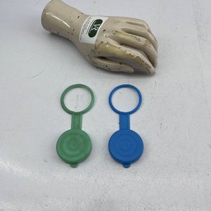 Lote siguiente: 2 Tapones Genéricos para Botella de Leche Pico Fino