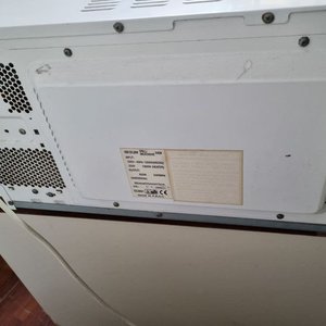 Horno Microondas White-Westinghouse Crema Digital Usado - imagen 4