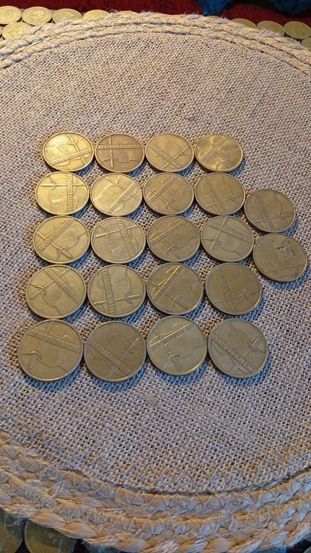 22 Monedas de 5 Pesos Uruguayos - imagen 1
