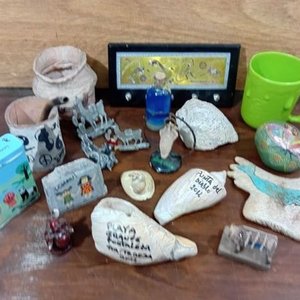 Lote anterior: Lote de Adornos y Recuerdos con Motivos de Animales y Figuras