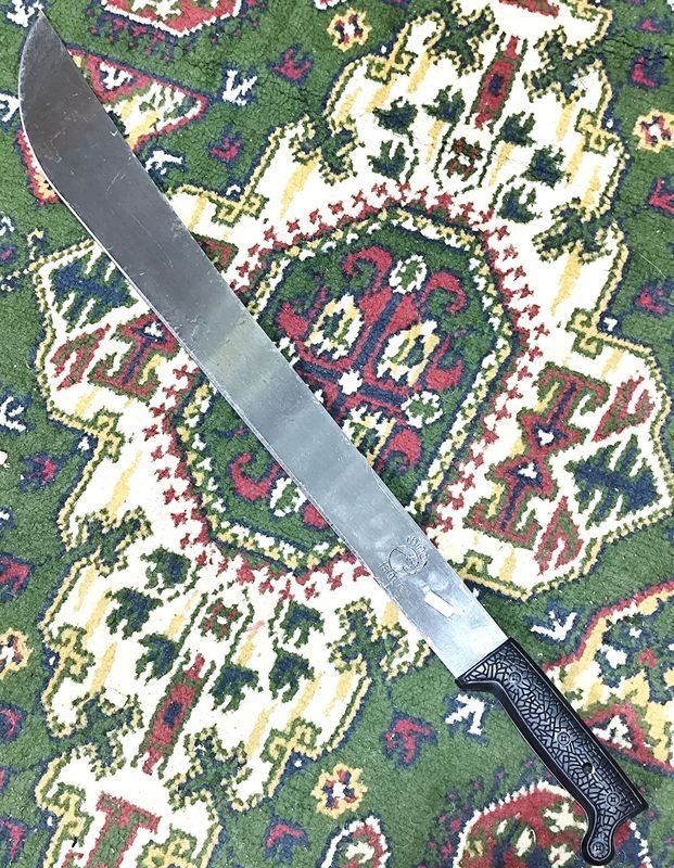 Machete de 22 pulgadas con mango de plástico