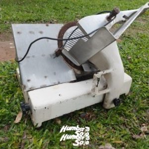 Lote anterior: Cortadora de Fiambre Antigua de Acero Inoxidable - Disco 22 cm