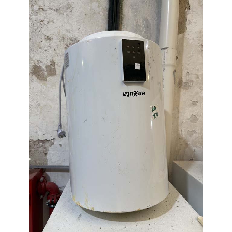 Item 2102439 - Image 0