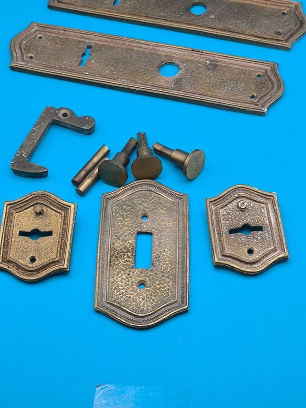 Item 843367 - Image 1