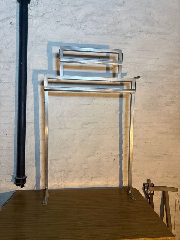 Soporte de pie en acero inoxidable para rollos de papel y film - imagen 3