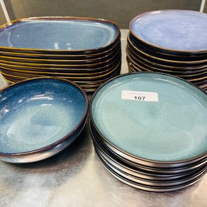 Lote de Vajilla: Bandejas, Platos Llanos y Bowl - imagen 1