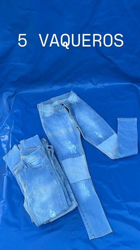 Ropa de Vestir: Vaqueros Azules - imagen 1