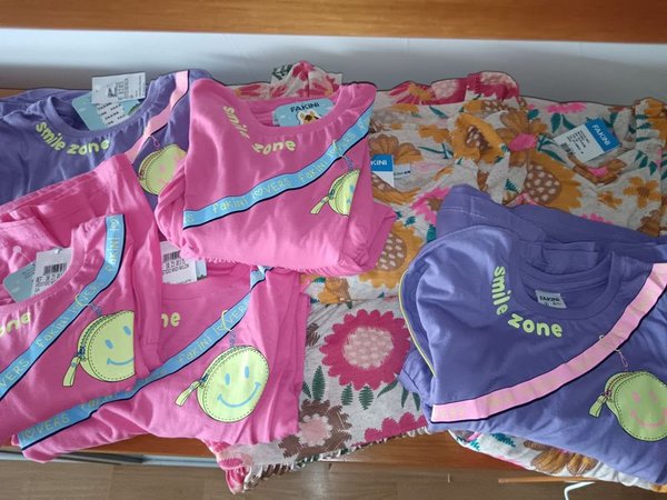 Vestidos de niña estampados y lisos para talleres 4, 6, 8 y 10 - imagen 4