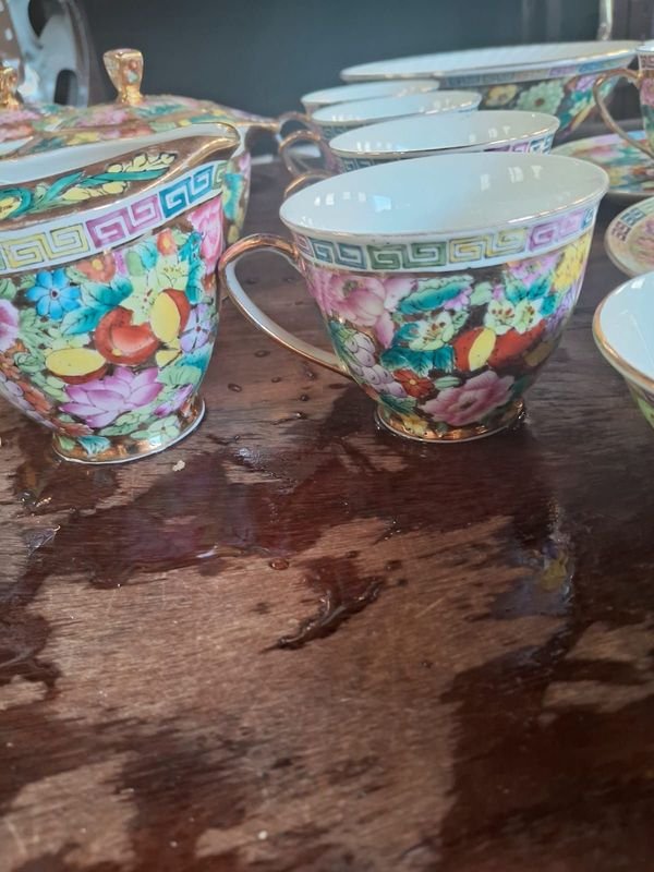 Porcelana y Cerámica Chinesa con Diseño Floral - imagen 16