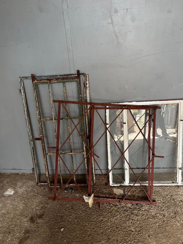 Item 891160 - Image 3