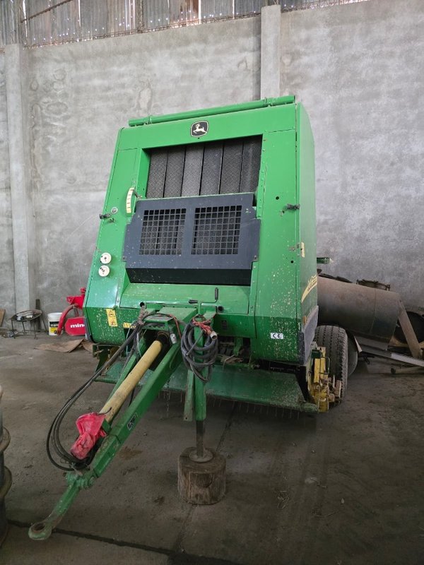 Enfardadora John Deere 592 - Maquinaria para la agricultura - imagen 1